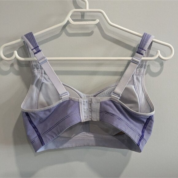 Lululemon Ta Ta Tamer II - Picture 5 of 6